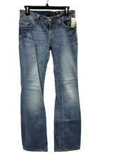 Load image into Gallery viewer, Size 8 Miss Me Jeans
