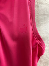 Load image into Gallery viewer, Size S? Masters Tech Sleeveless Top
