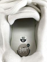 Load image into Gallery viewer, Size 8.5 Nike Air Max Shoes
