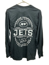 Load image into Gallery viewer, Size M NY Jets Long Sleeve Tee
