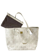 Load image into Gallery viewer, &quot;AS IS&quot; Augusta National Dooney &amp; Bourke Purse
