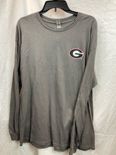 Load image into Gallery viewer, Size XL Gildan Georgia Long Sleeve Tee
