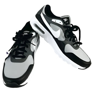 Size 9 Nike Air Shoes