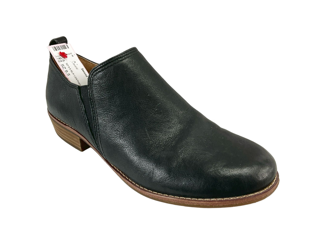 Size 9.5 Sofft Leather Shoes