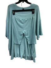 Load image into Gallery viewer, Size M Karlie Outfit
