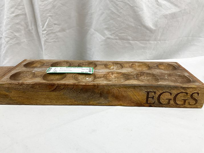 Wood Egg Holder