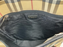 Load image into Gallery viewer, Burberry Purse
