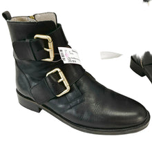 Load image into Gallery viewer, Size 8 Boden Ankle Boots
