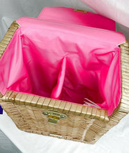 Load image into Gallery viewer, Lilly Pulitzer Wine Bottle Carrier
