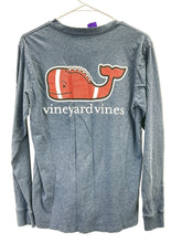 Load image into Gallery viewer, Size XS Vineyard Vines Long Sleeve Tee

